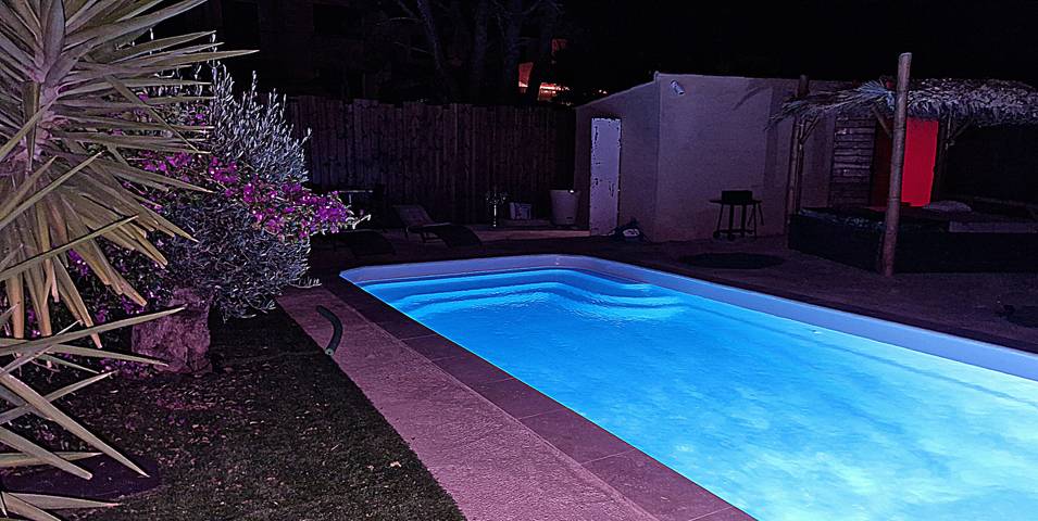 Ferienhaus für 3 Personen, mit Sauna und Whirlpool, mit Haustier in Marseille