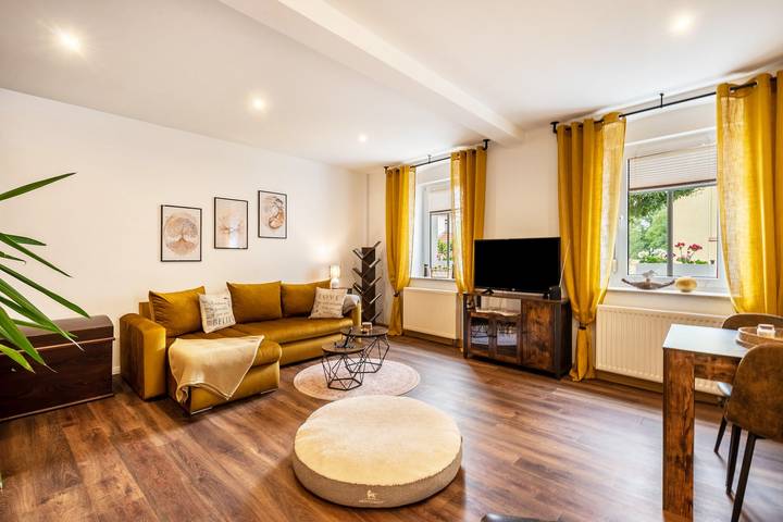 Entire apartment, Apartment 'Gästewohnung Auszeit' with Private Garden and Wi-Fi in Regis-Breitingen, Leipzig region