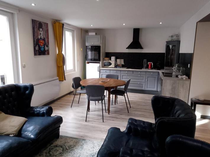 Gîte pour 2 personnes, avec Balcon ainsi que Terrasse et Vue dans Office De Tourisme De Carhaix Et Du Poher