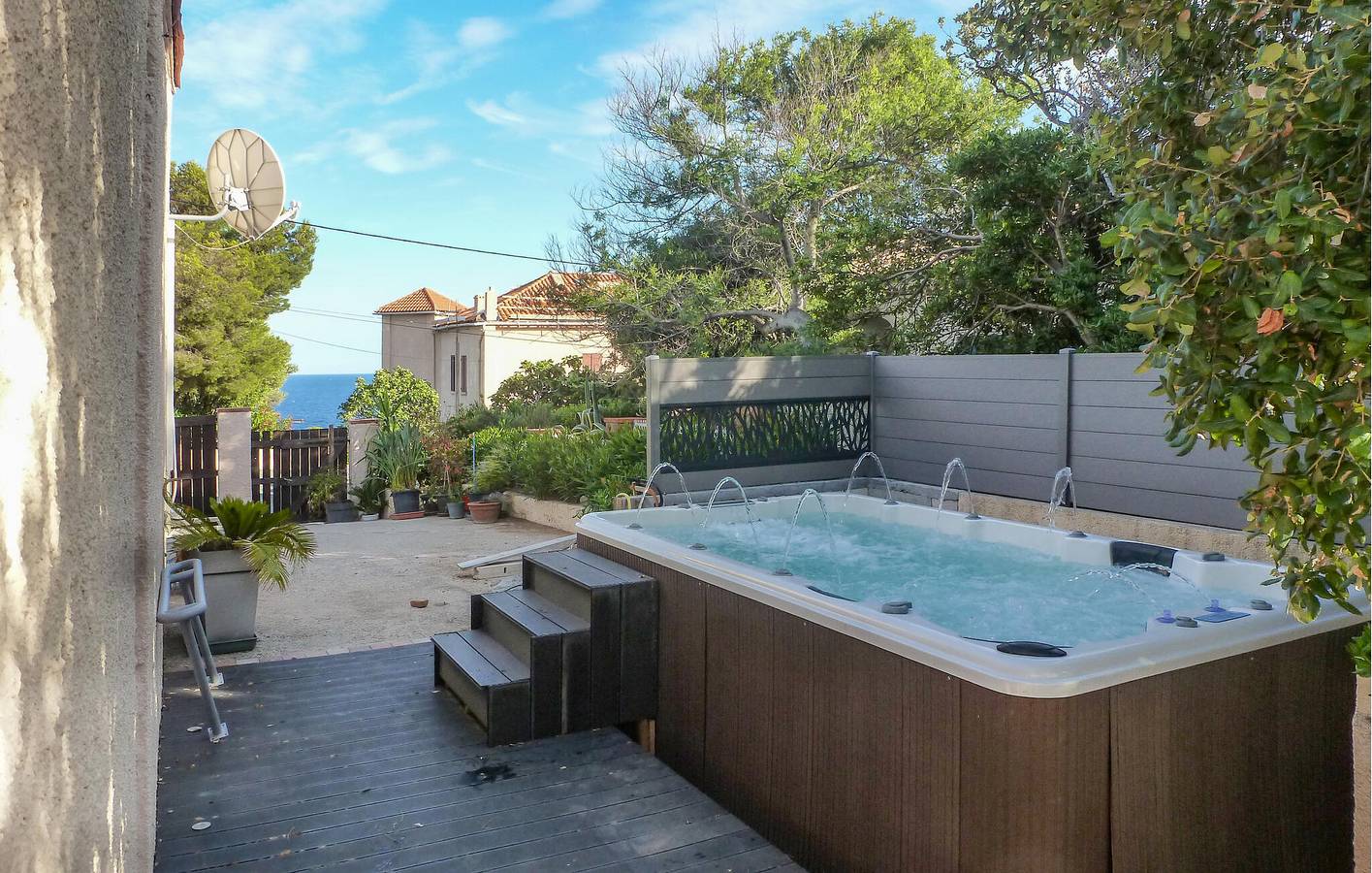 Ferienhaus am Meer mit WLAN, Waschmaschine, Klimaanlage und Parkplatz in Anthéor, Saint-Raphaël