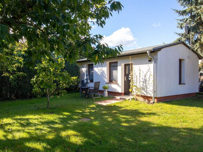 Ferienhaus für 2 Personen, mit Garten in Freest - 3