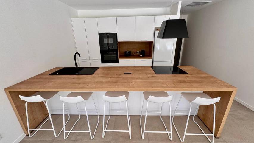 Location de vacances pour 6 personnes, avec piscine ainsi que vue et terrasse à Allan - 3