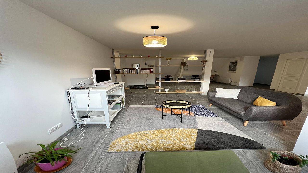 Entire holiday apartment, Ferienwohnung für 4 Personen (90 m²) in Sedan in Sedan, Ardennes