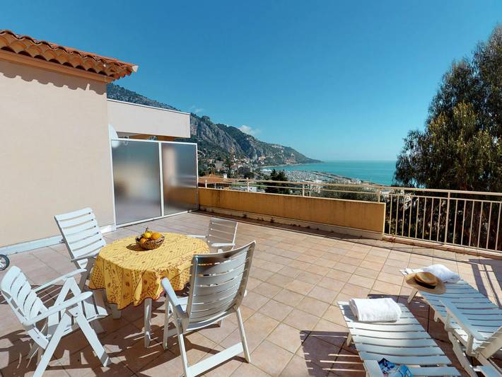 Ferienwohnung für 5 Personen, mit Balkon und Pool in Menton - 2