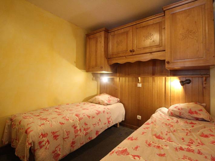 Ganze Wohnung, Gemütliche Maisonette-Wohnung für 10-12 Personen in der Nähe der Pisten – Val Cenis in Lanslevillard, Vanoise-Massiv