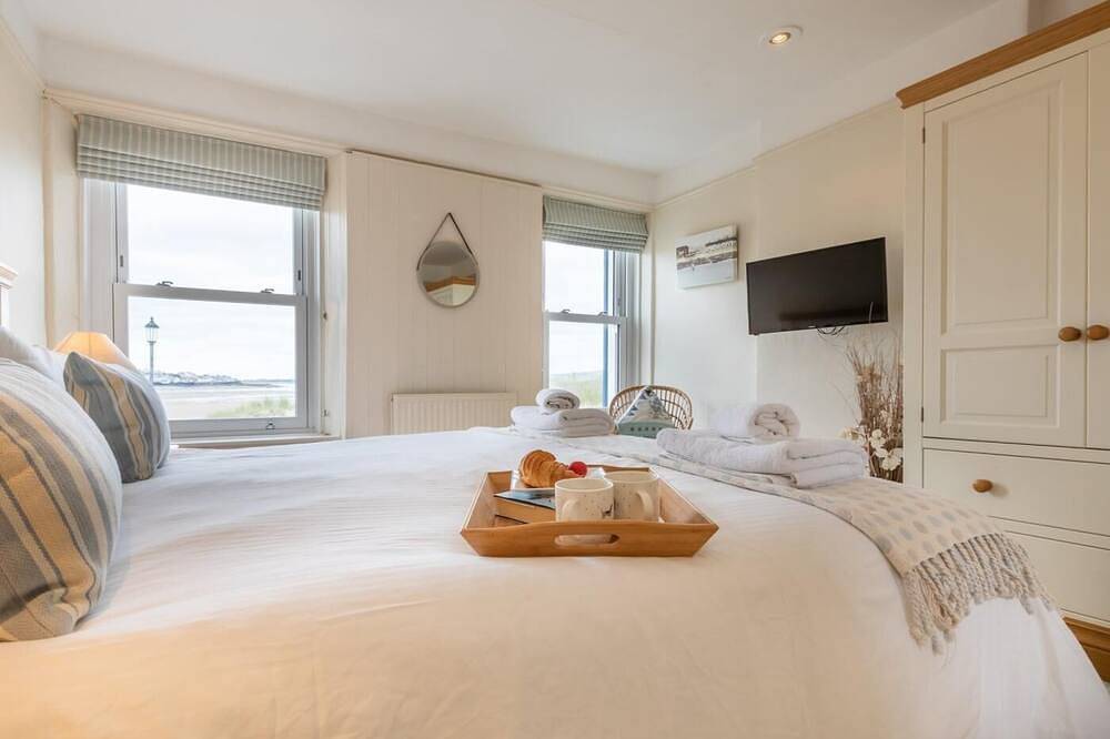 3 Bed in Bideford (oc-insbr) in Instow, Devon