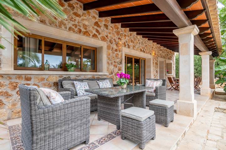 Gîte pour 11 personnes, avec jardin dans Santanyí - 4