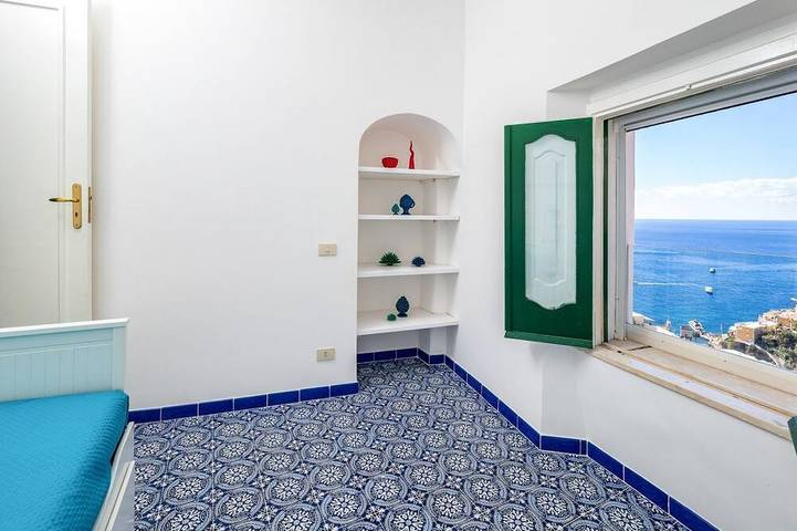 De Vivo Realty - Positano Dream Home in Positano, Sorrento Coast