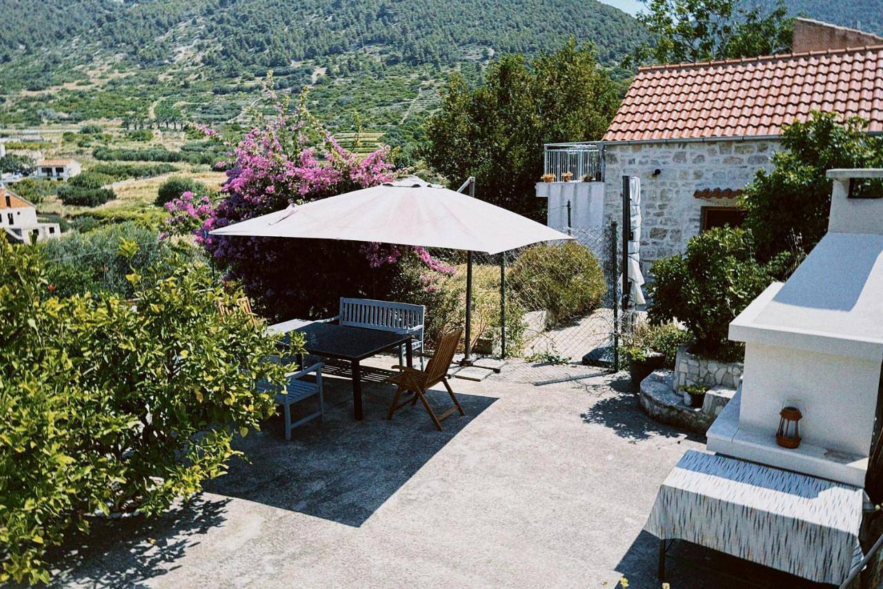 Villa in Komiza, Split-Dalmatien