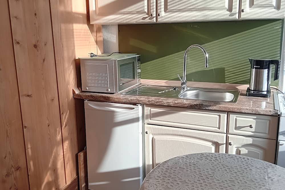 Ganze Wohnung, Ldl-Lusiv    1Zimmerwohnung  2 Eg  mit Treppenlyft in Bad Camberg, Landkreis Limburg-Weilburg