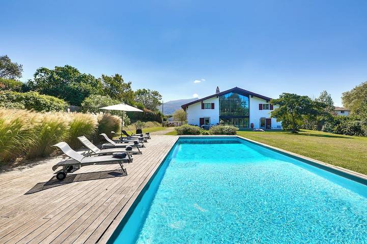 Holiday home for 10 people - 1