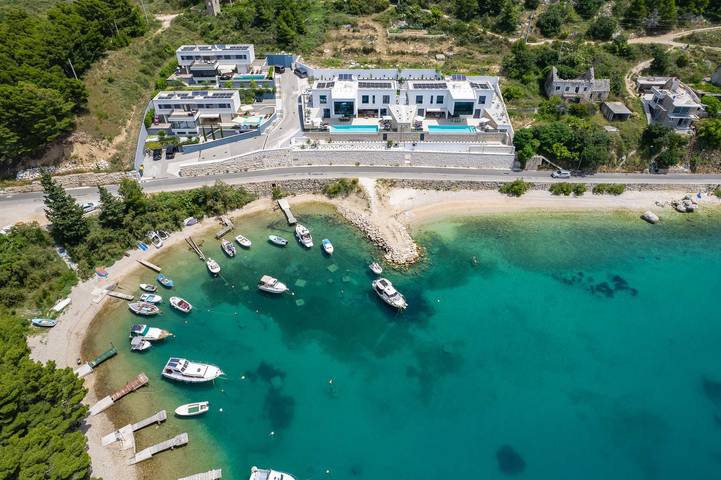 Dom wakacyjny dla 10 osób, z Balkon i Balkon/ taras oraz Taras i Sauna w Omiš