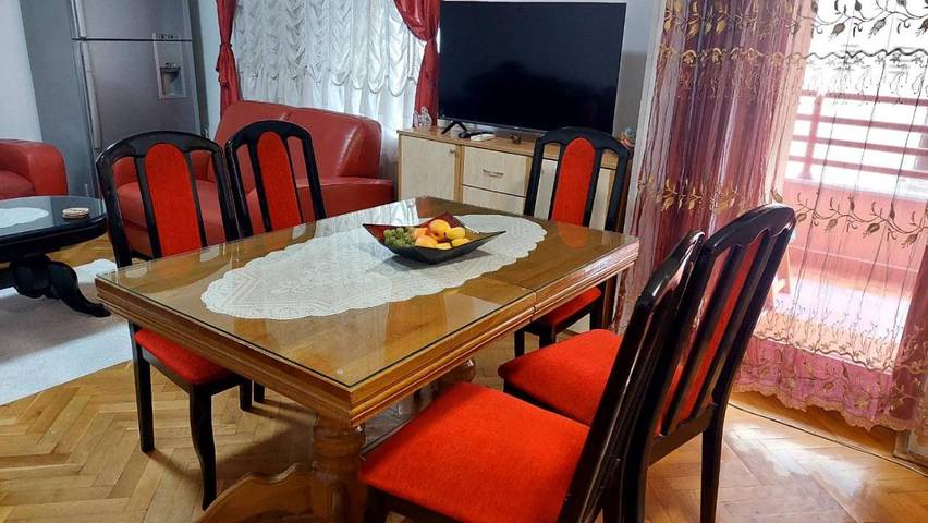 Gîte pour 6 personnes, avec terrasse et jacuzzi dans Kursumlija - 2