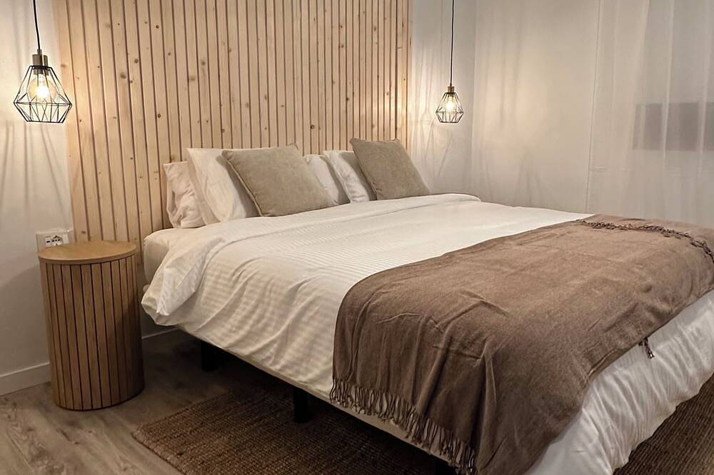 Junior suite double with breakfast - Casa Regina Tenerife with terrace and Pool in Tamaimo, Santiago del Teide