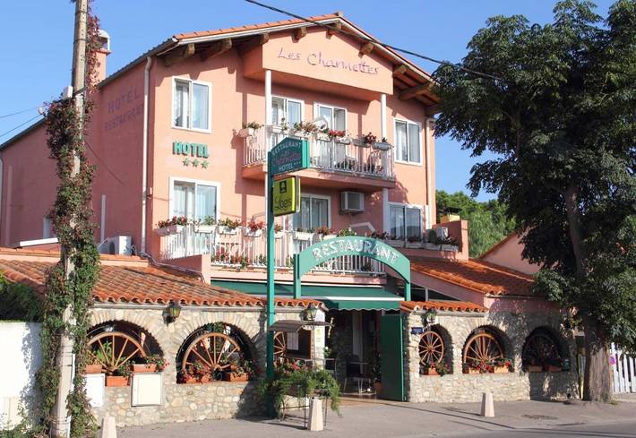 Hôtel pour 2 personnes, avec terrasse, animaux acceptés