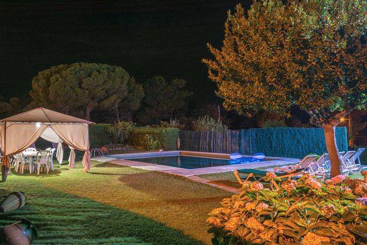 Casa rural para 10 personas, con jardín en Massanet de la Selva - 3