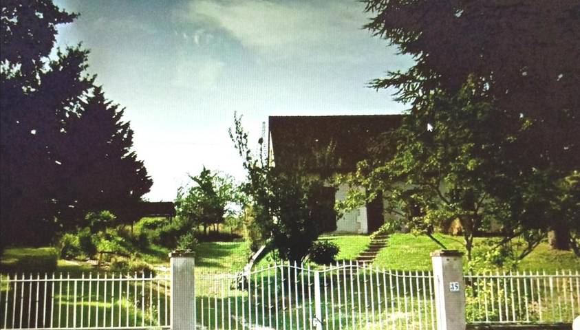 Gîte pour 2 personnes, avec vue et jardin, animaux acceptés à Nouans-les-Fontaines - 2