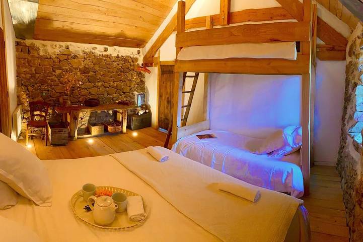 Bergerie au Coeur du Maquis Piscine Privée in Trèves, Cevenas