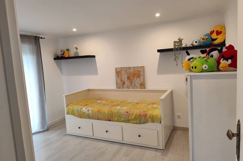 Ganze Wohnung, Apartment in the center of Palmela. Close to beaches and mountains! in Palmela, Naturpark Arrábida