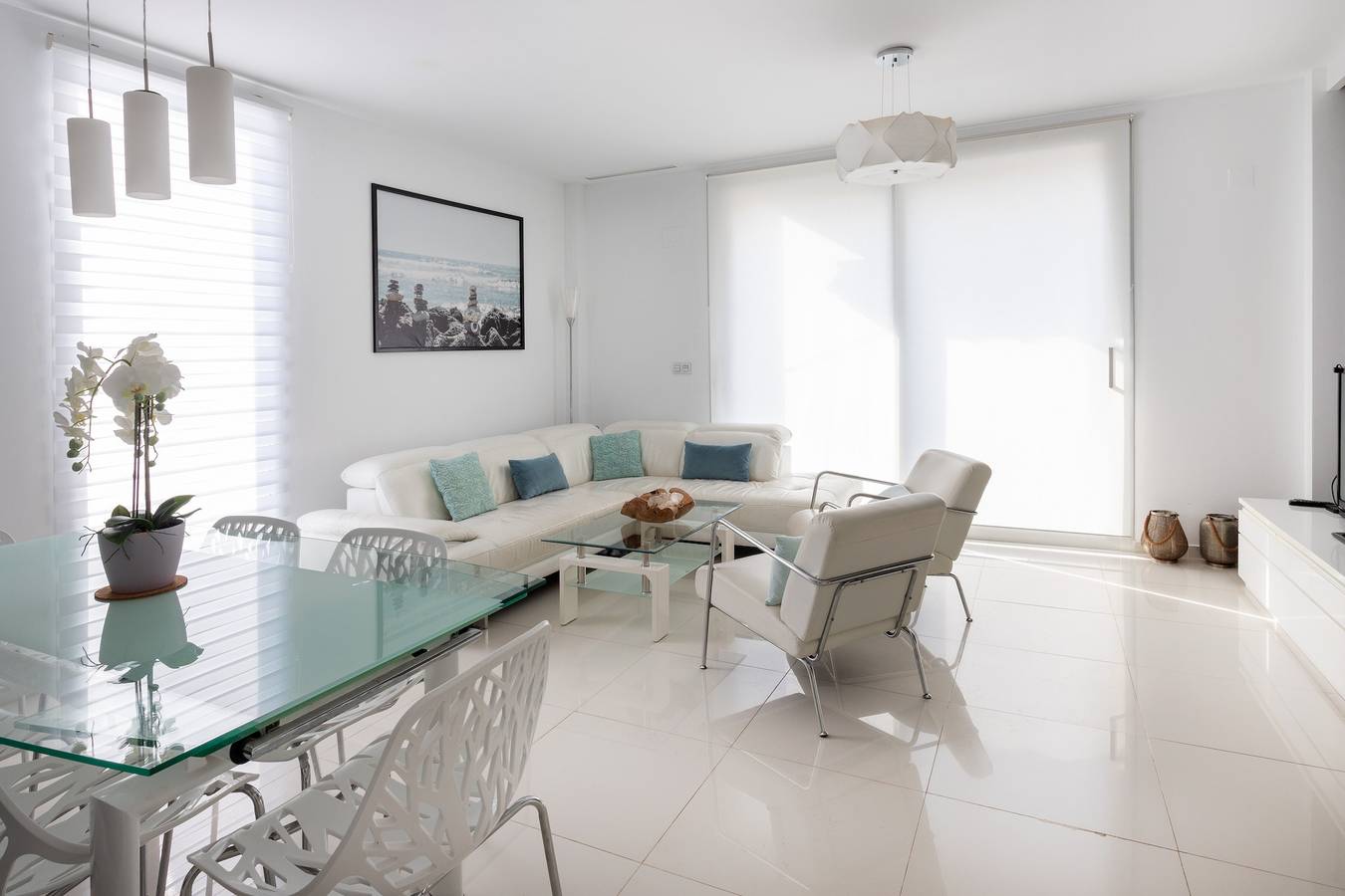 Preciosa villa moderna con piscina privada cerca de playas y campos de golf in Lomas de Don Juan, Orihuela