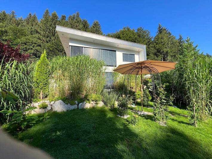 Ferienwohnung für 6 Personen, mit Terrasse und Garten sowie Ausblick in Oberndorf in Tirol - 2