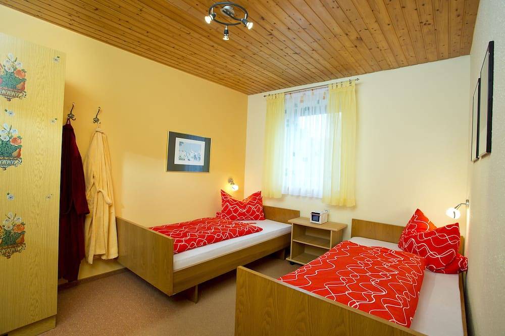 Ganze Wohnung, 2 Ferienwohnungen-mit-Herz / Mtb- Bikepark Geißkopf/ Trailpark Bischofsmais ! in Bischofsmais, Ostbayern