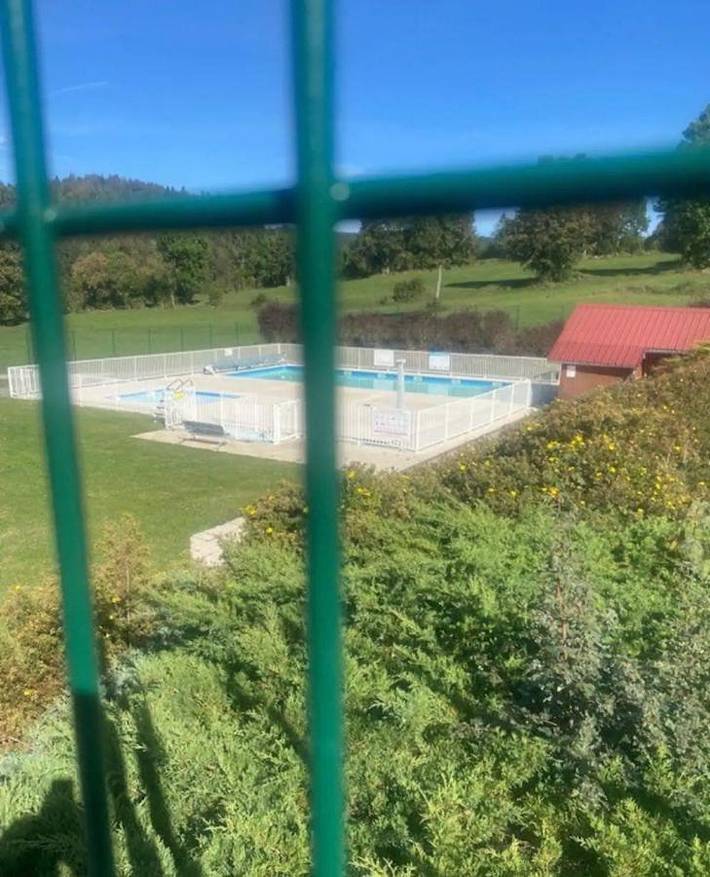 Gîte pour 4 personnes, avec piscine et balcon à Métabief - 4