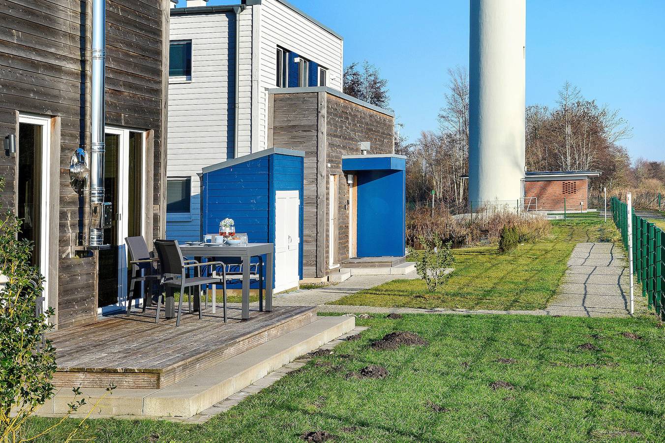 Casa vacacional 'Meeresbrise' con vistas al lago, terraza privada y Wi-Fi in Tossens, Butjadingen