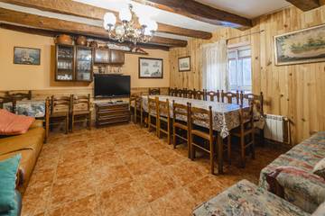 Casa Rural para 14 Personas en Montemayor de Pililla, Provincia de Valladolid, Foto 4