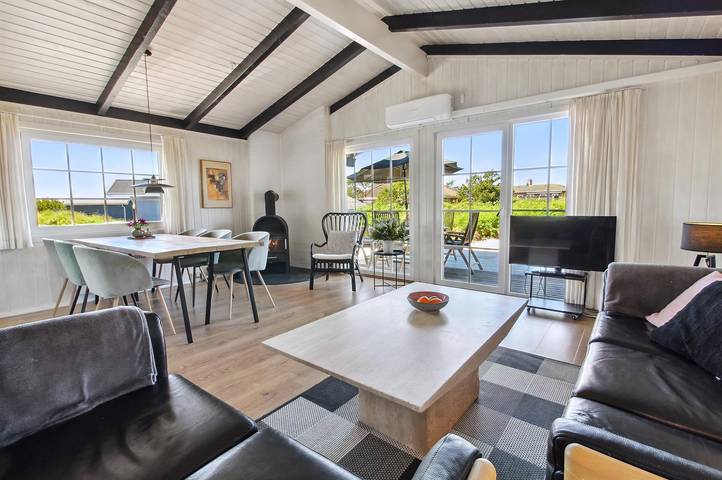 Ferienhaus für 6 Personen, mit Sauna und Terrasse sowie Whirlpool in Lakolk - 2