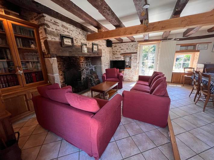 Location de vacances pour 8 personnes, avec piscine à Saint-Pardoux-l'Ortigier - 4