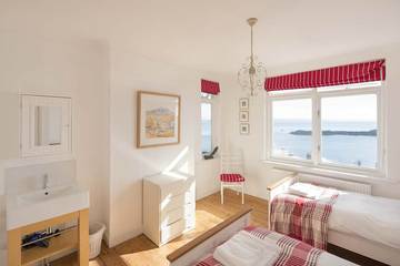 Holiday Rental for 8 People in Mousehole, Cornwall, Photo 4
