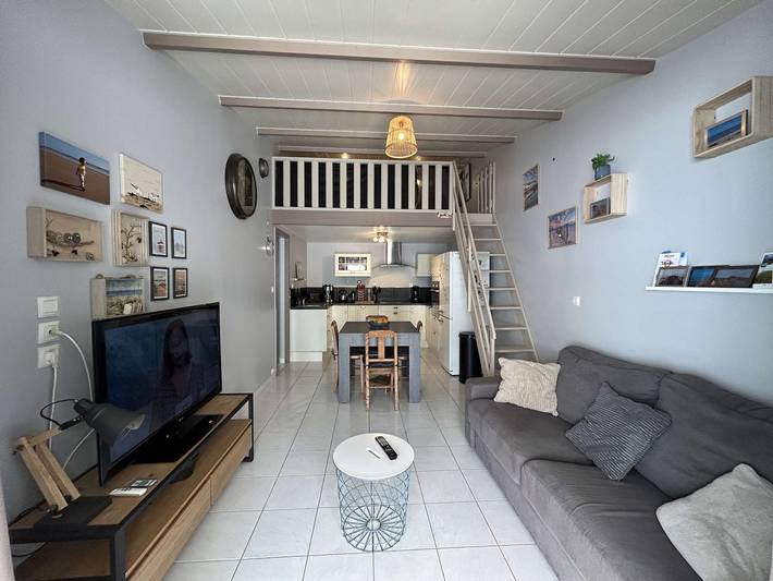 Location de vacances pour 4 personnes, avec terrasse dans Plage des Becs