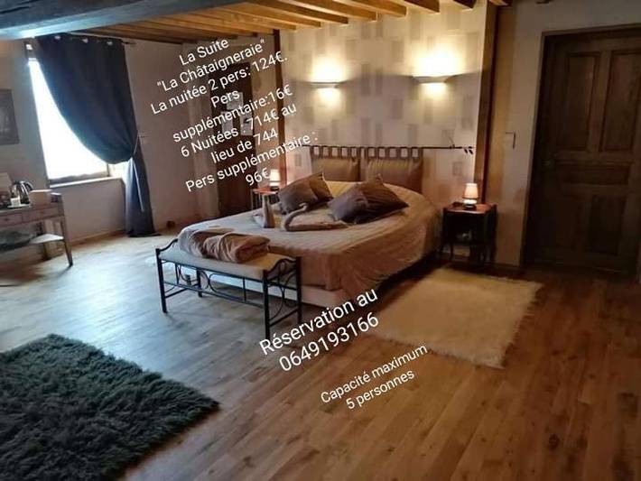 Chambre d’hôte pour 2 personnes, avec jardin ainsi que vue et piscine dans le Puy-de-Dôme - 4