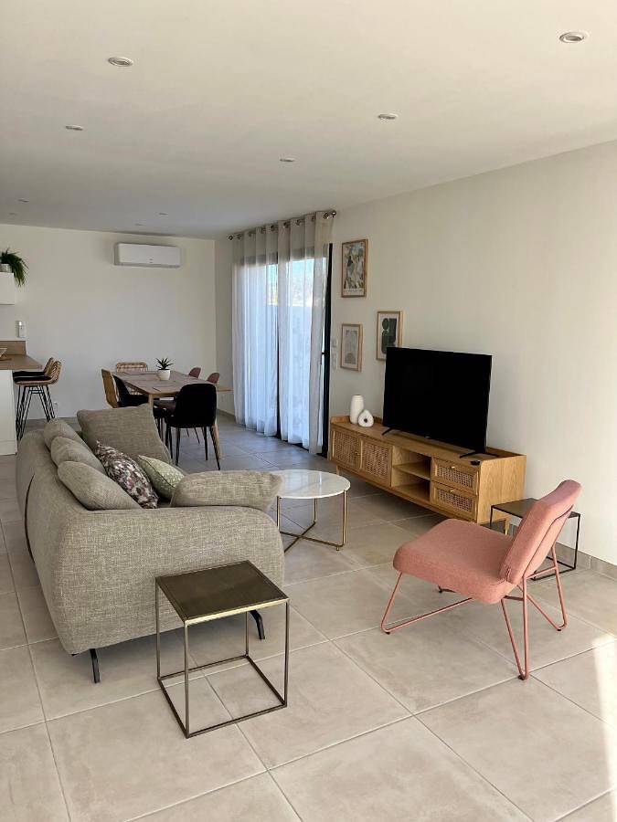 Location de vacances pour 6 personnes, avec jardin et vue, animaux acceptés à La Palme - 4