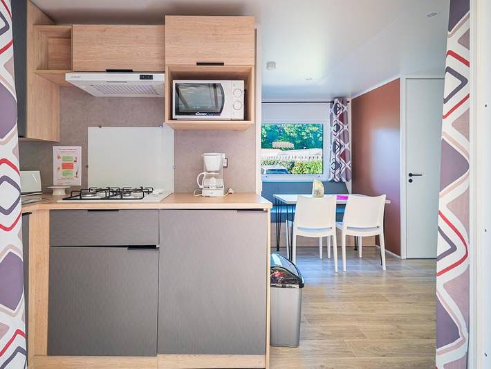 Mobil home pour 4 personnes, avec bassin pour enfant à Saint-Laurent-Médoc - 4