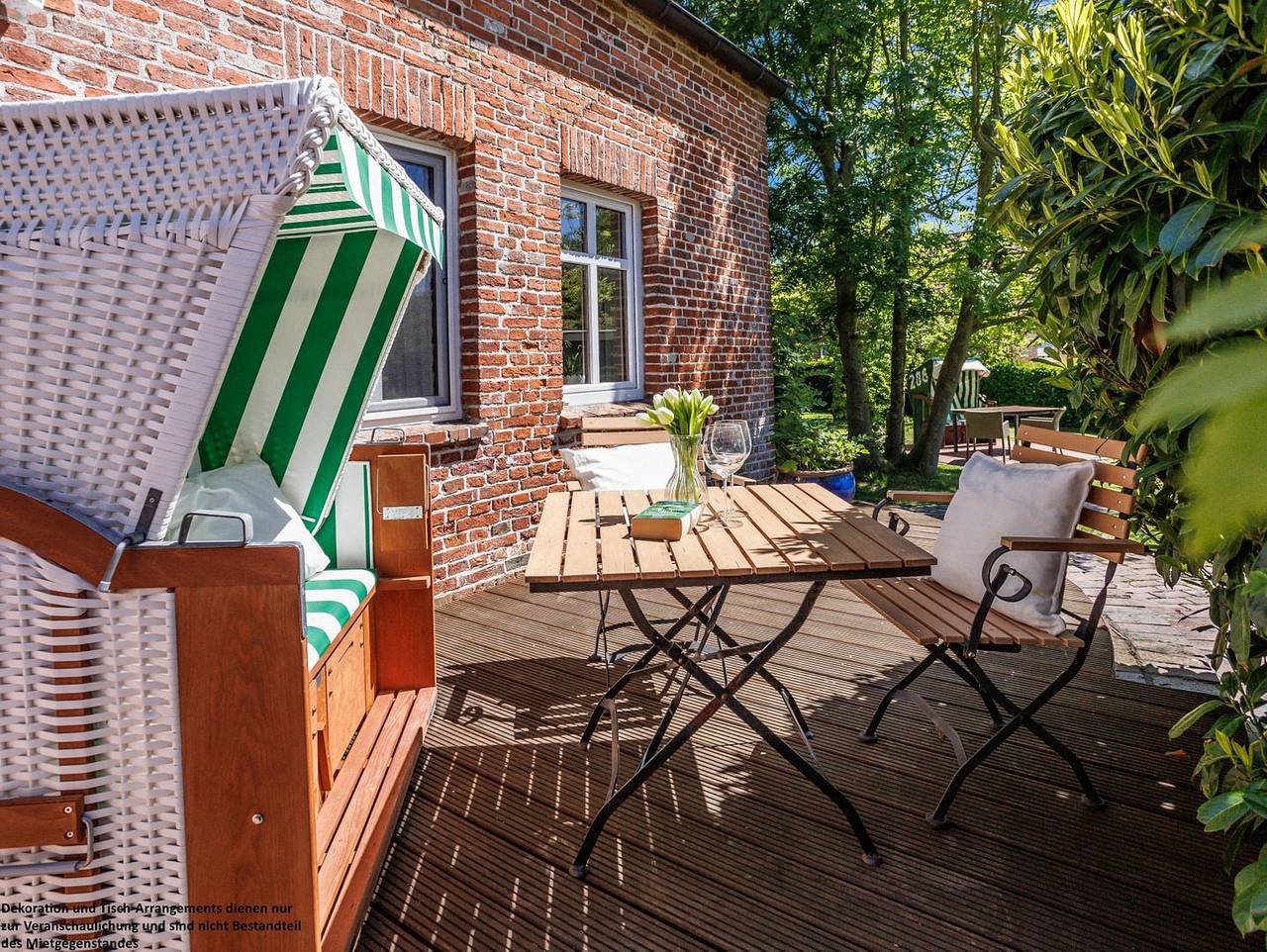 Ganze Wohnung, Wunderschöner Gulfhof:45qm Apartment Lütt Stuuv für 3 Personen,Terrasse & Garten in Altharlingersiel, Neuharlingersiel