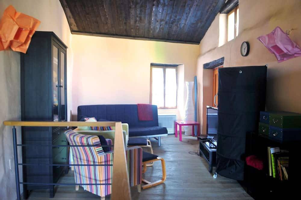 Ruine - Motovun Dh, mittelalterliches Steinhaus im Trüffelparadies in Motovun, Općina Motovun