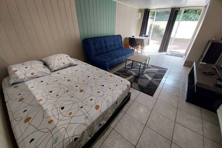 Gîte pour 2 personnes, avec Jardin à Saint-Germain-lès-Corbeil - 2