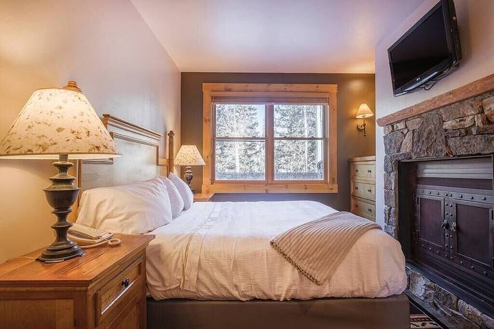 Holiday rental for 4 people, with pool and sauna as well as hot tub and terrace in Telluride Ski Resort
