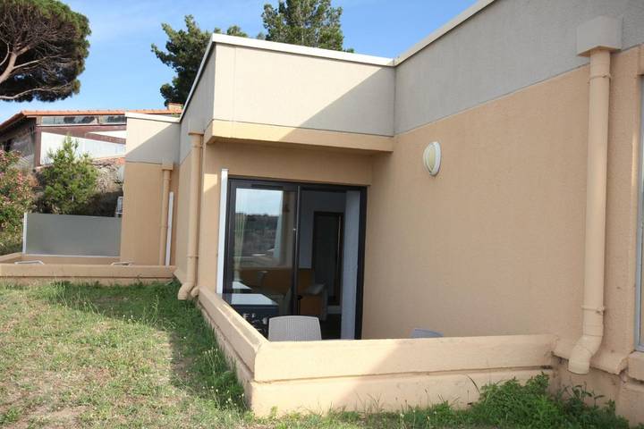 Gîte pour 2 personnes, avec terrasse ainsi que piscine et vue dans Plage De La Balette Collioure - 2