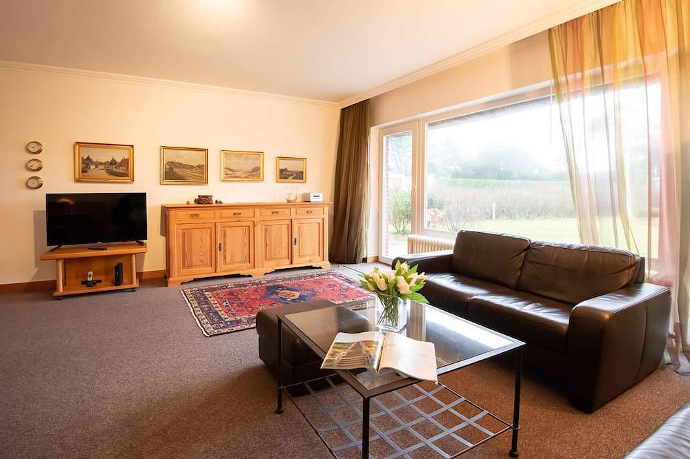 Wundervolles Ferienhaus mit ca. 90 m² und 4 Zimmern, für bis zu 5 Personen in Wenningstedt, Sylt