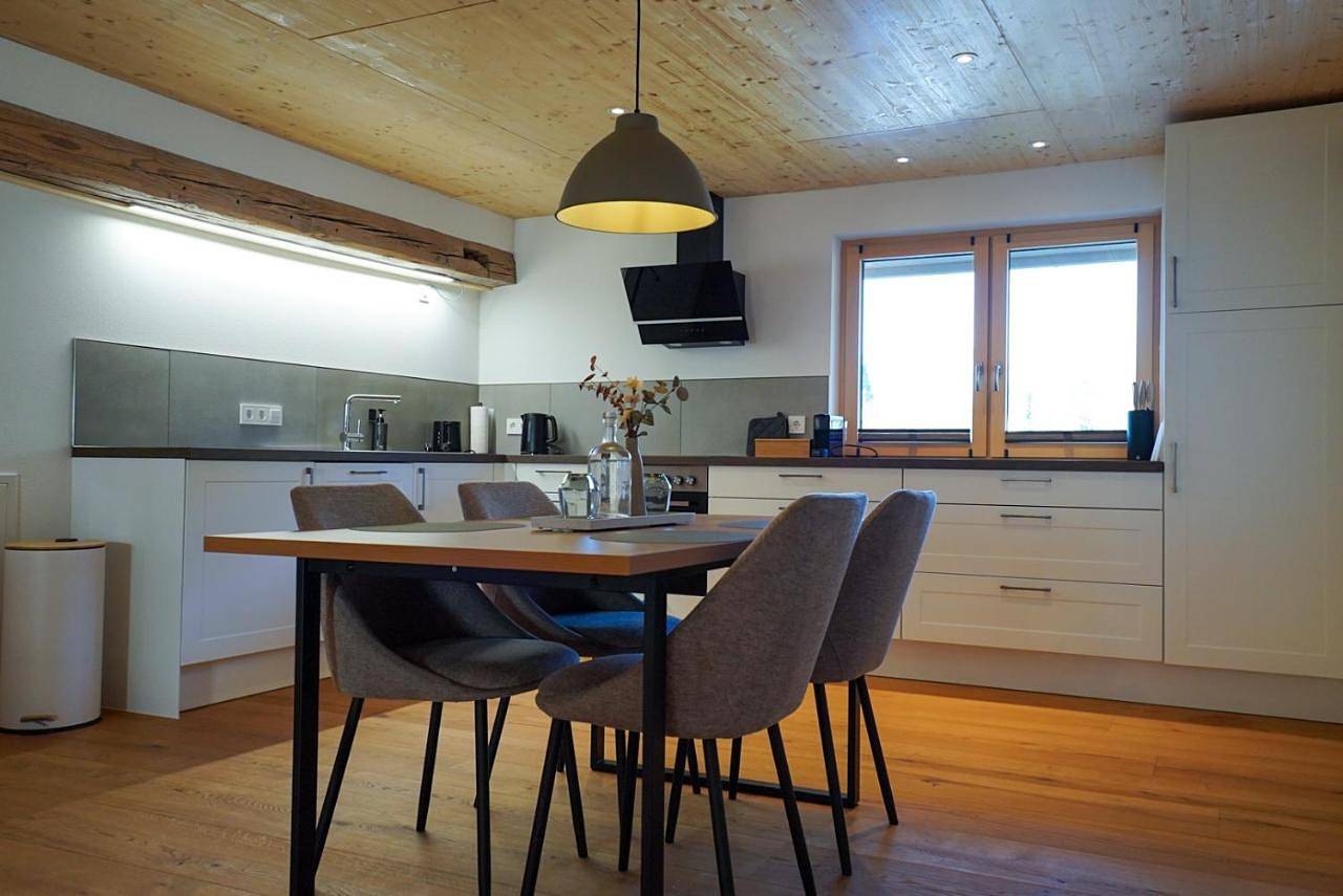 Ganze Wohnung, Cozer Living - stilvolles Maisonette Apartment in Meßstetten in Tieringen, Meßstetten