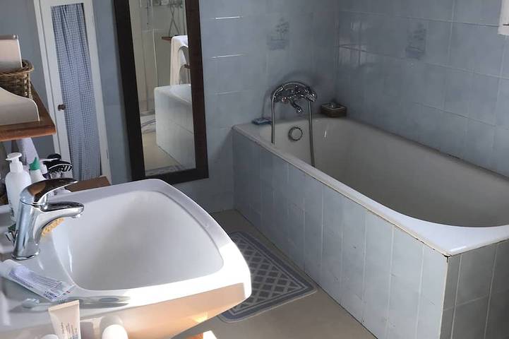 Location de vacances pour 5 personnes, avec terrasse et jardin à Arnéguy - 3