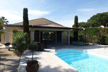 Villa pour 6 personnes, avec jardin et terrasse à Sainte-Maxime