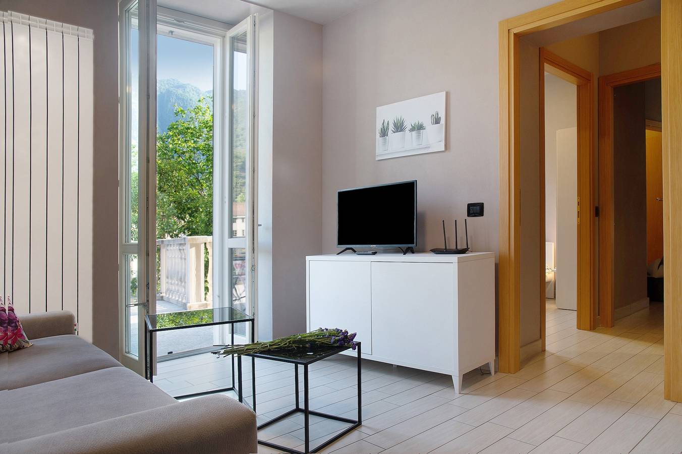 Ganze Wohnung, Ferienwohnung "Il Sole Di Calde Lago Maggiore 504" mit Seeblick, Balkon und Wlan in Castelveccana, Lago Maggiore (Lombardei)