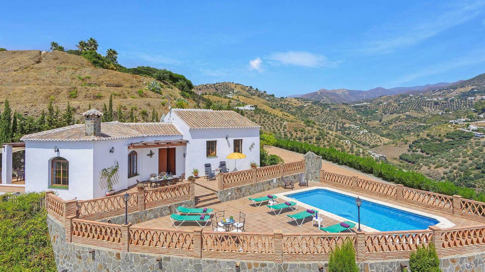 Casa vacanza a Axarquía a partire da 119€ a notte