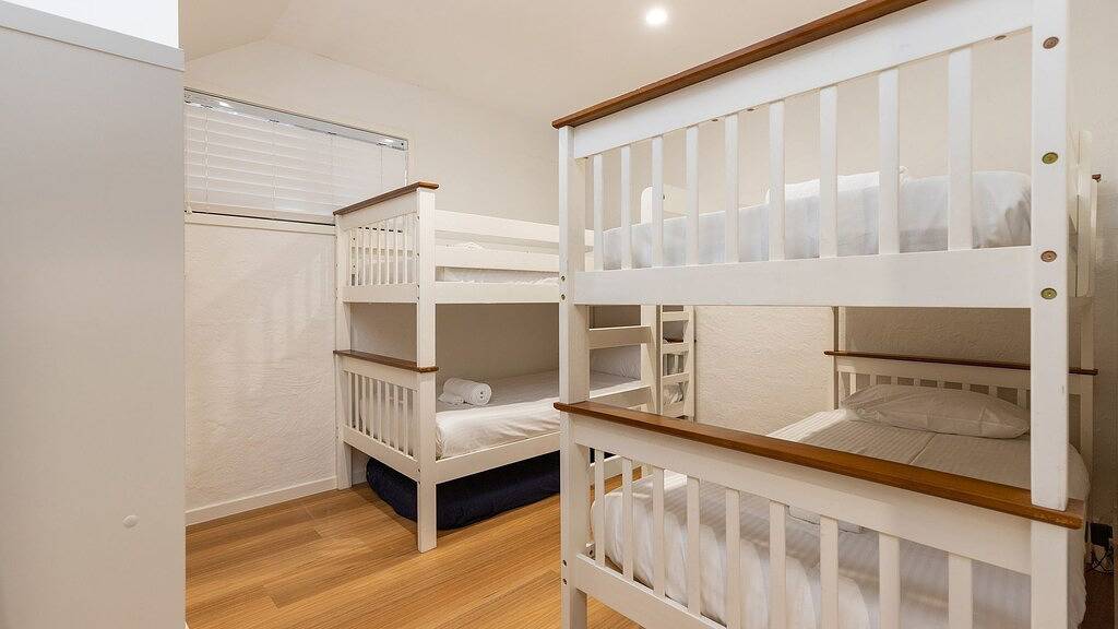 Shore Beats Work @ Boomerang Beach in Boomerang Beach, New South Wales