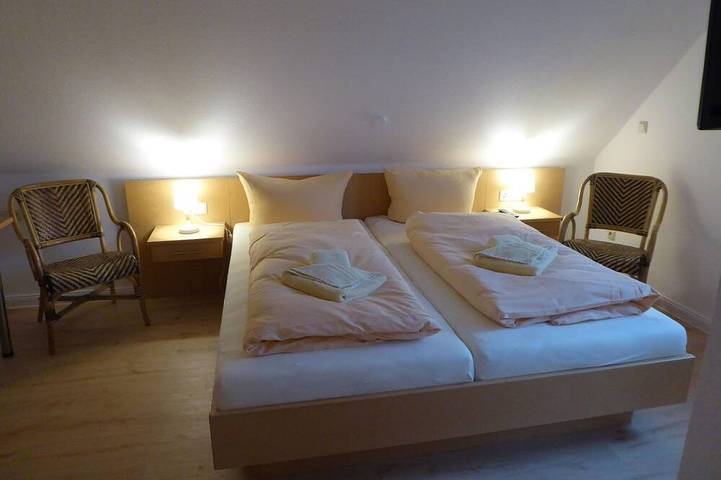 Reetdachhaus Holunder 3 in der Puddeminer Wiek - Ferienhaus Holunder 3 – Ruhe, in Puddemin, Poseritz