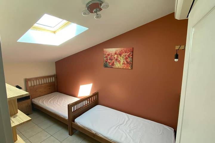 Apartamento entero, A Little Provençal Paradise (Coccinelle Duplex) in Allemagne-en-Provence, Alpes de Alta Provenza